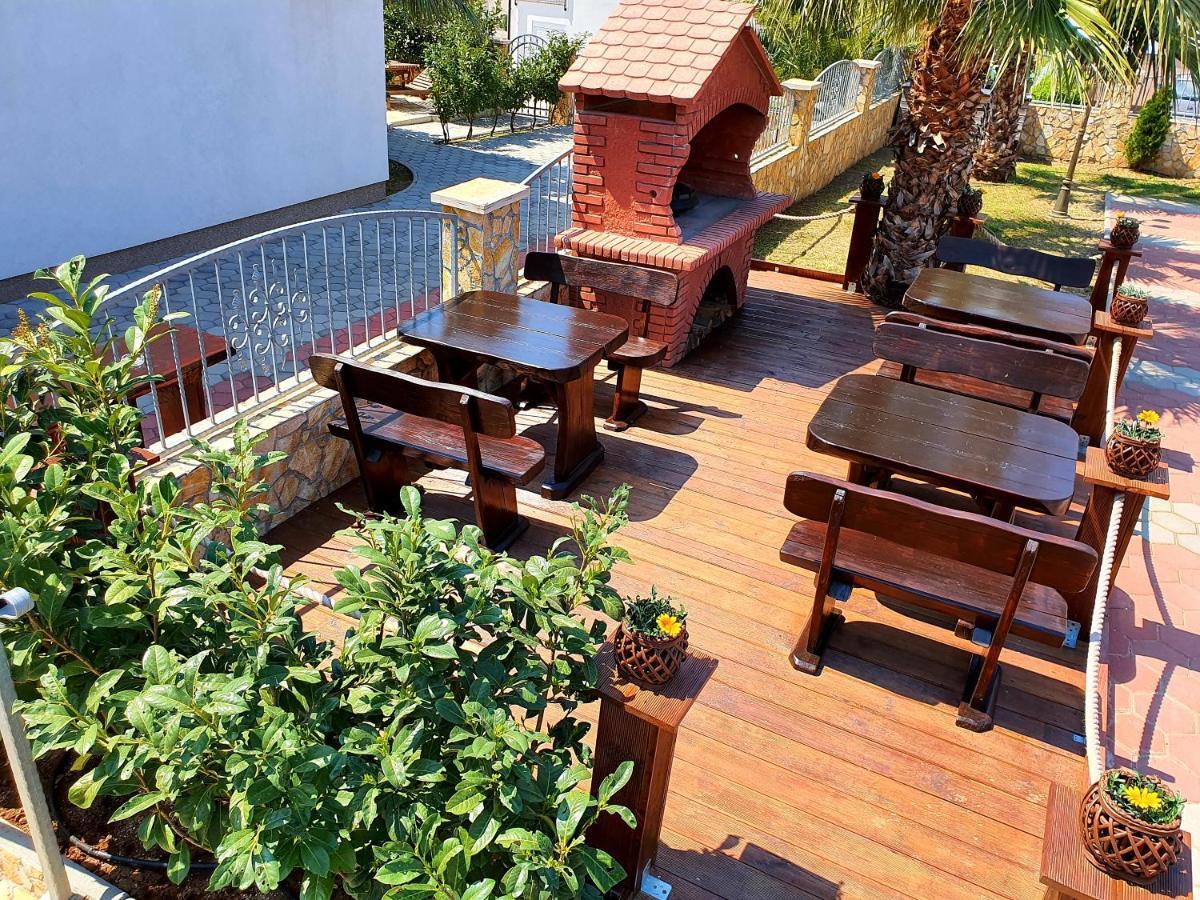 Boutique Hotel Bora & Villas Garamm Pakoštane Eksteriør bilde